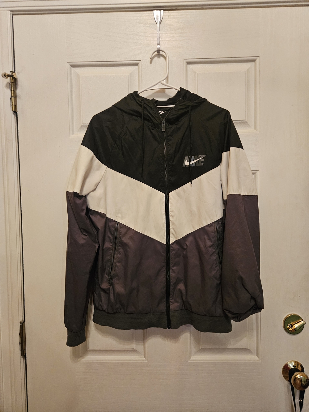 Nike Men’s Hooded Colorblock Windbreaker Jacket - Black/White/Gray